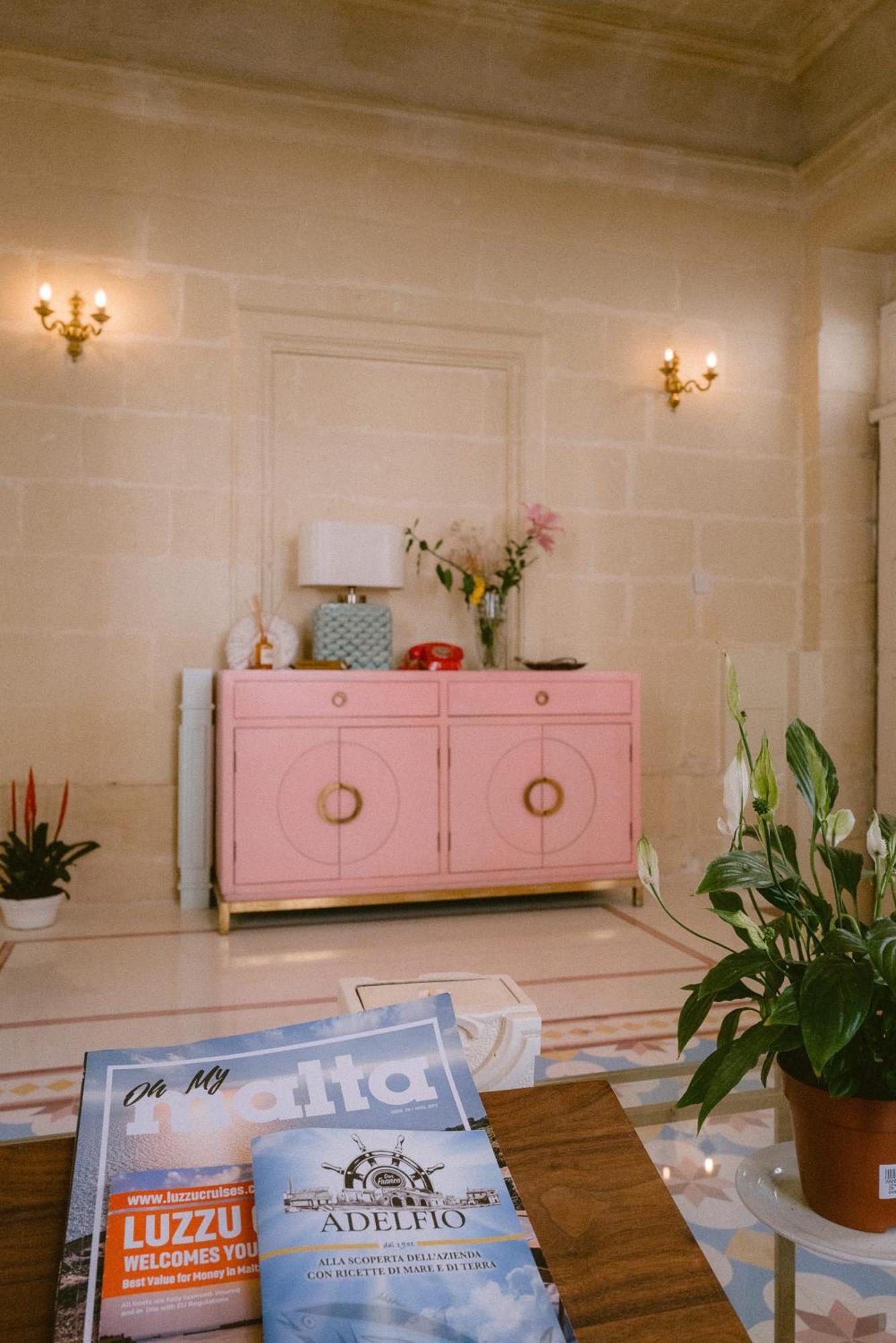 סליאמה Tinja Bnb מראה חיצוני תמונה