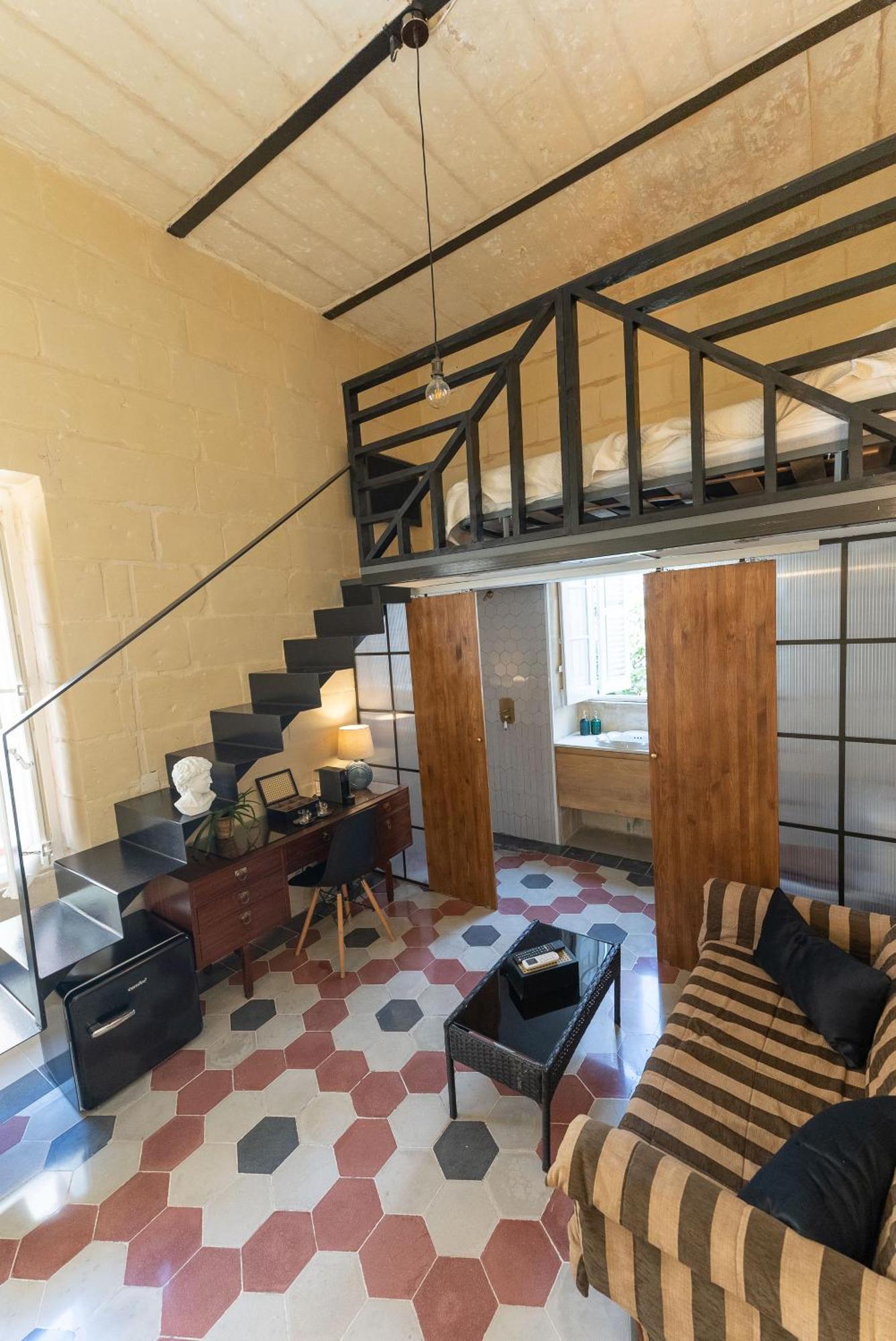 סליאמה Tinja Bnb מראה חיצוני תמונה
