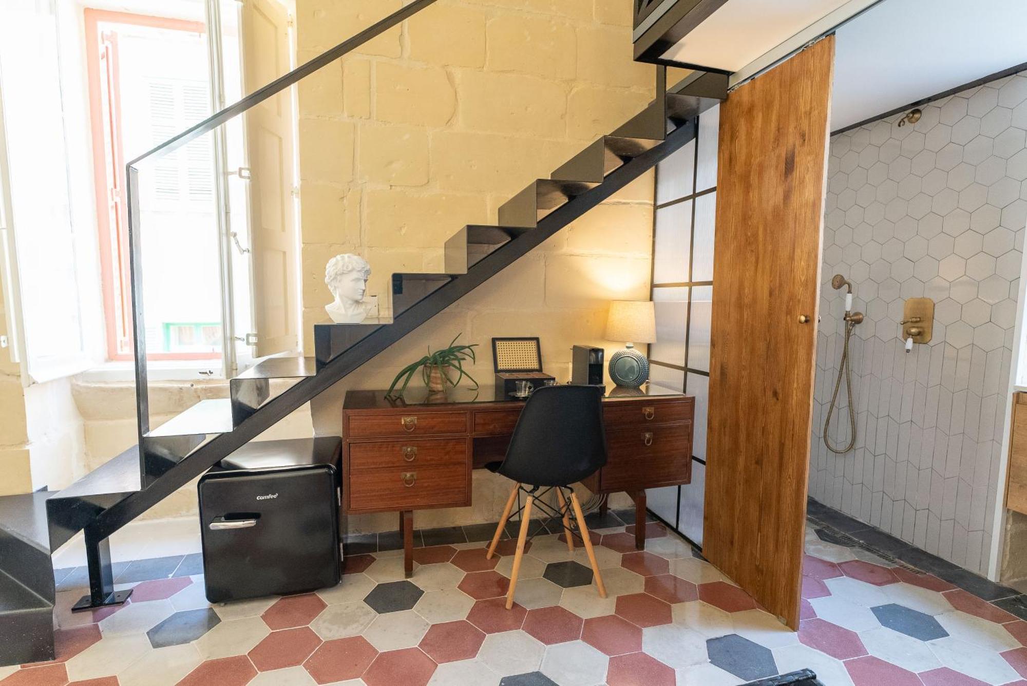 סליאמה Tinja Bnb מראה חיצוני תמונה